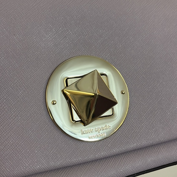 KATE SPADE 💜Lavender Cross Body Twist Lock Bag - Picture 3 of 8